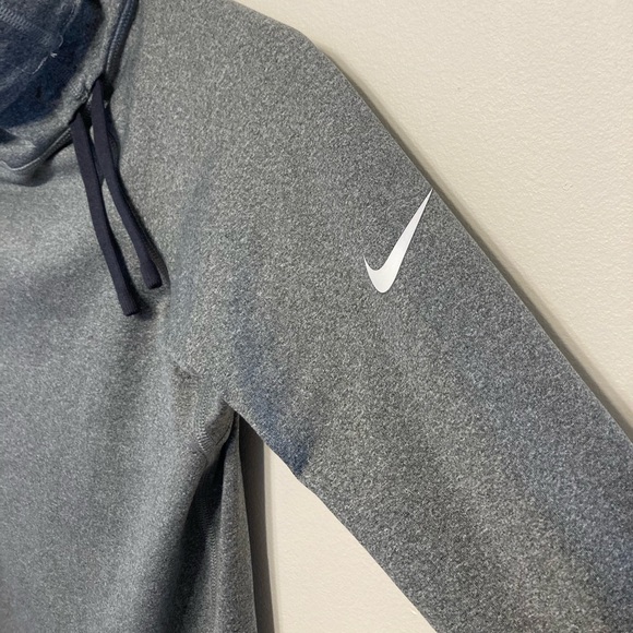 Nike Pro Dri Fit cowl pullover - Picture 6 of 9